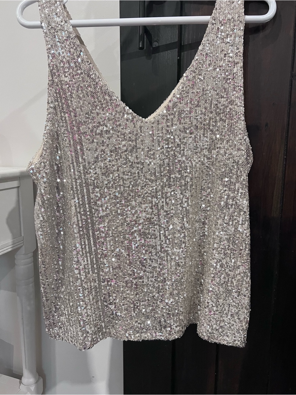 Sequin V-Neck Sleeveless Tank Top - Silver/white